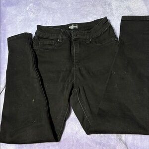 Black Skinny Jeans